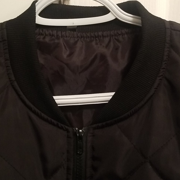 Bomber style spring jacket - Picture 8 of 8